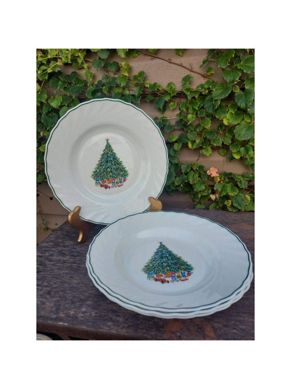 Salem Noël Porcelle 9" Rimmed Soup Bowls Christmas Tree Design Set of 4